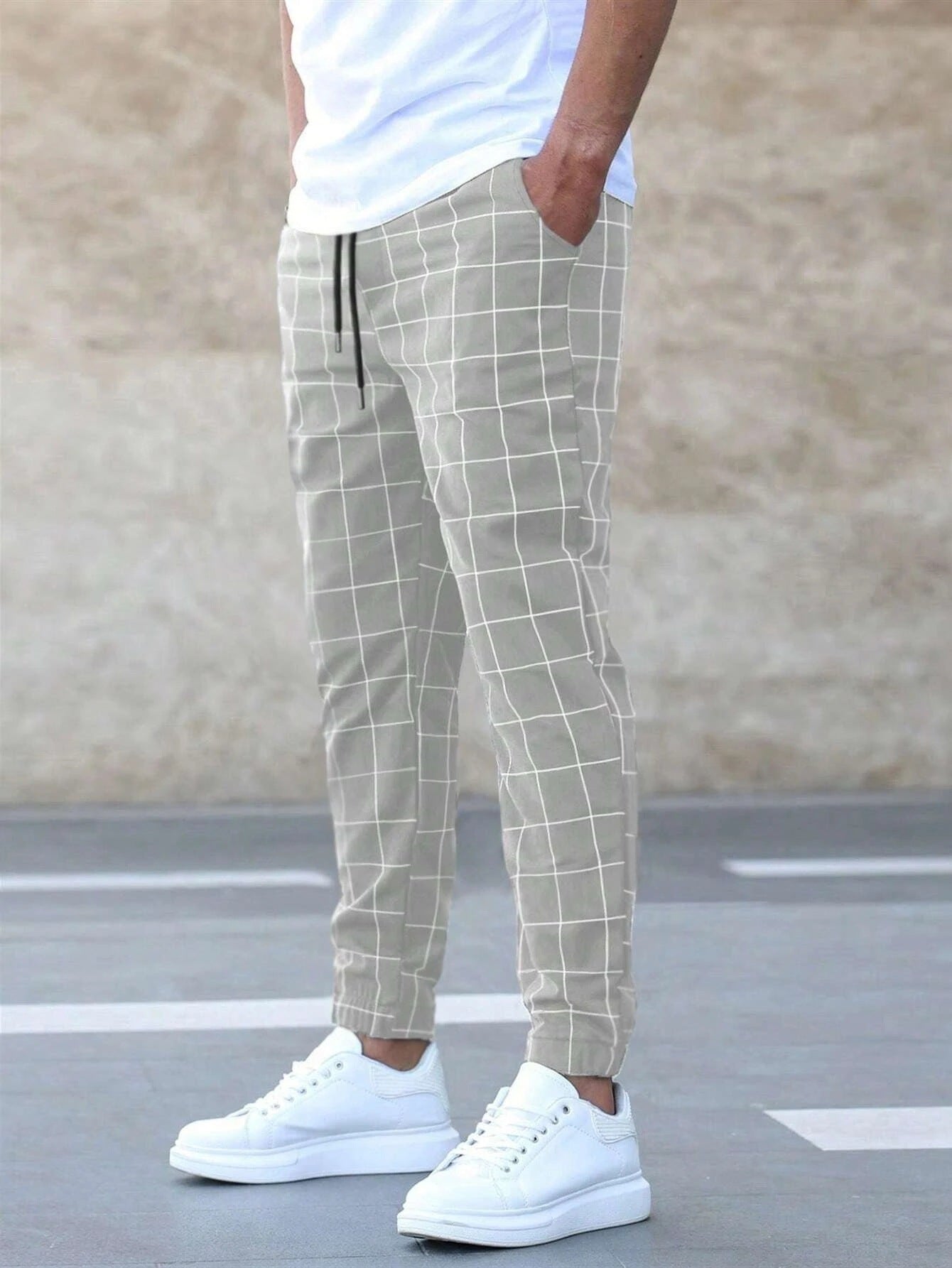 Levi™ | Stijlvolle Geruite Broek